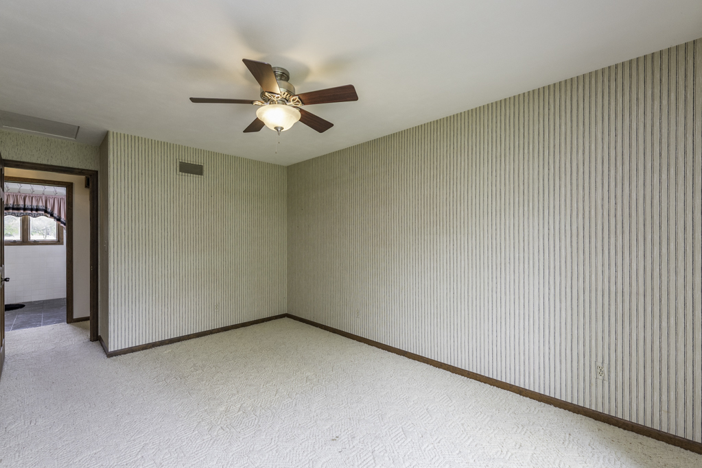 4914 3rd Street, Winthrop Harbor, IL 60096