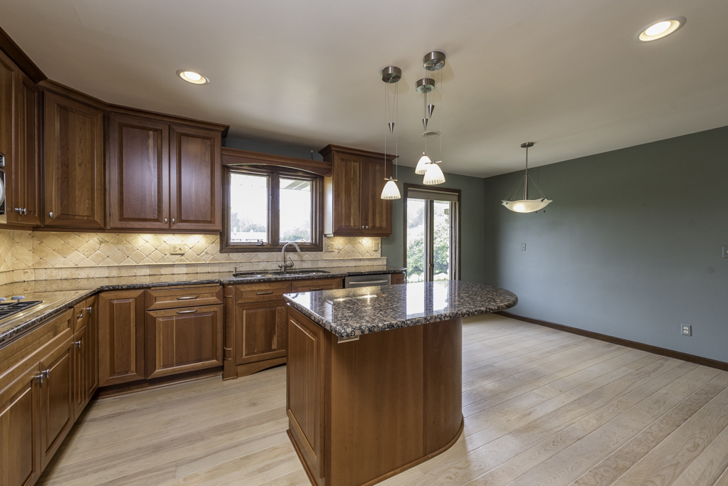 4914 3rd Street, Winthrop Harbor, IL 60096
