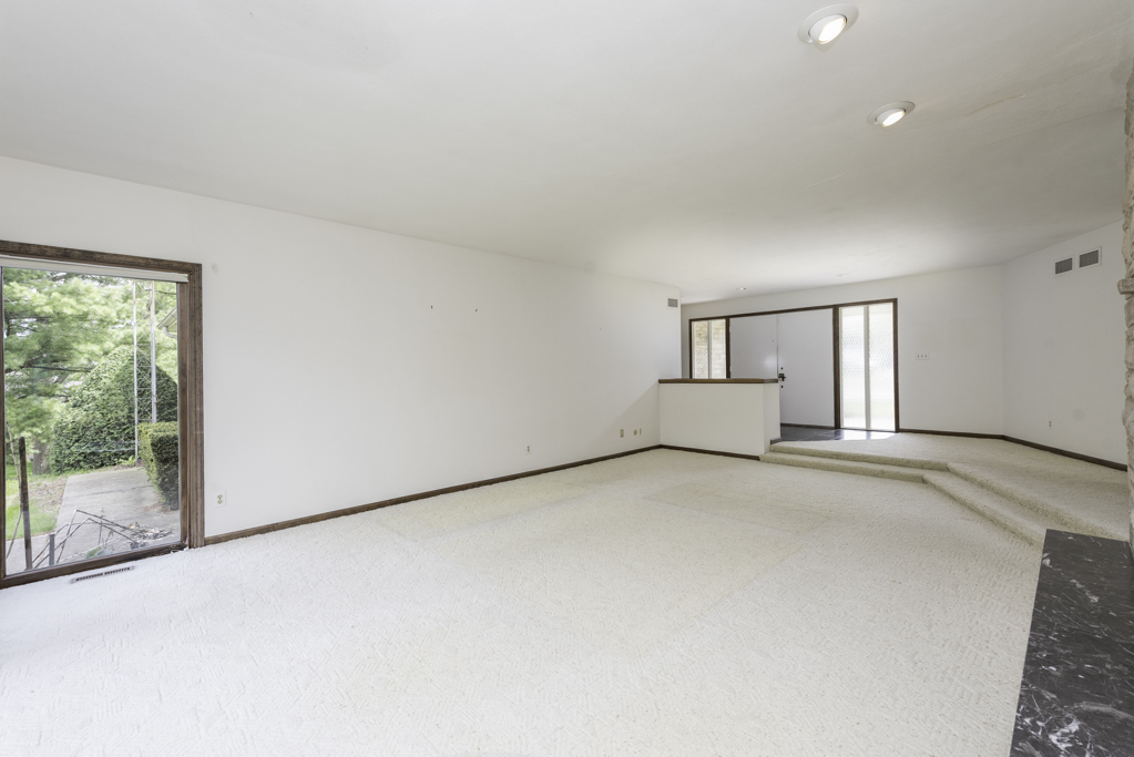 4914 3rd Street, Winthrop Harbor, IL 60096