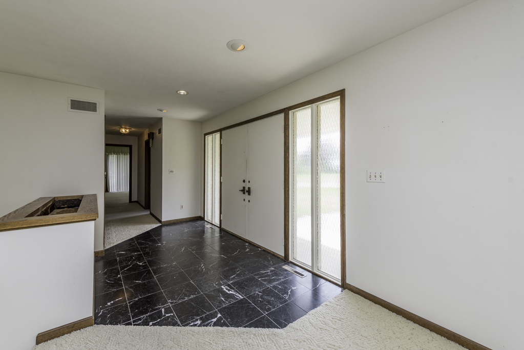 4914 3rd Street, Winthrop Harbor, IL 60096