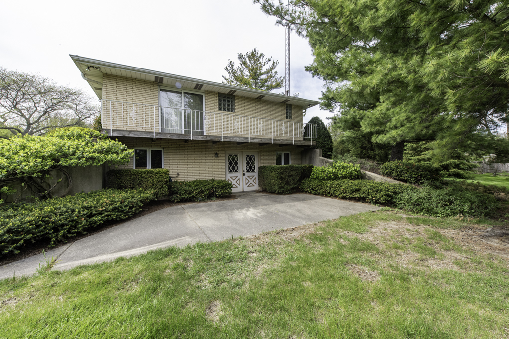4914 3rd Street, Winthrop Harbor, IL 60096