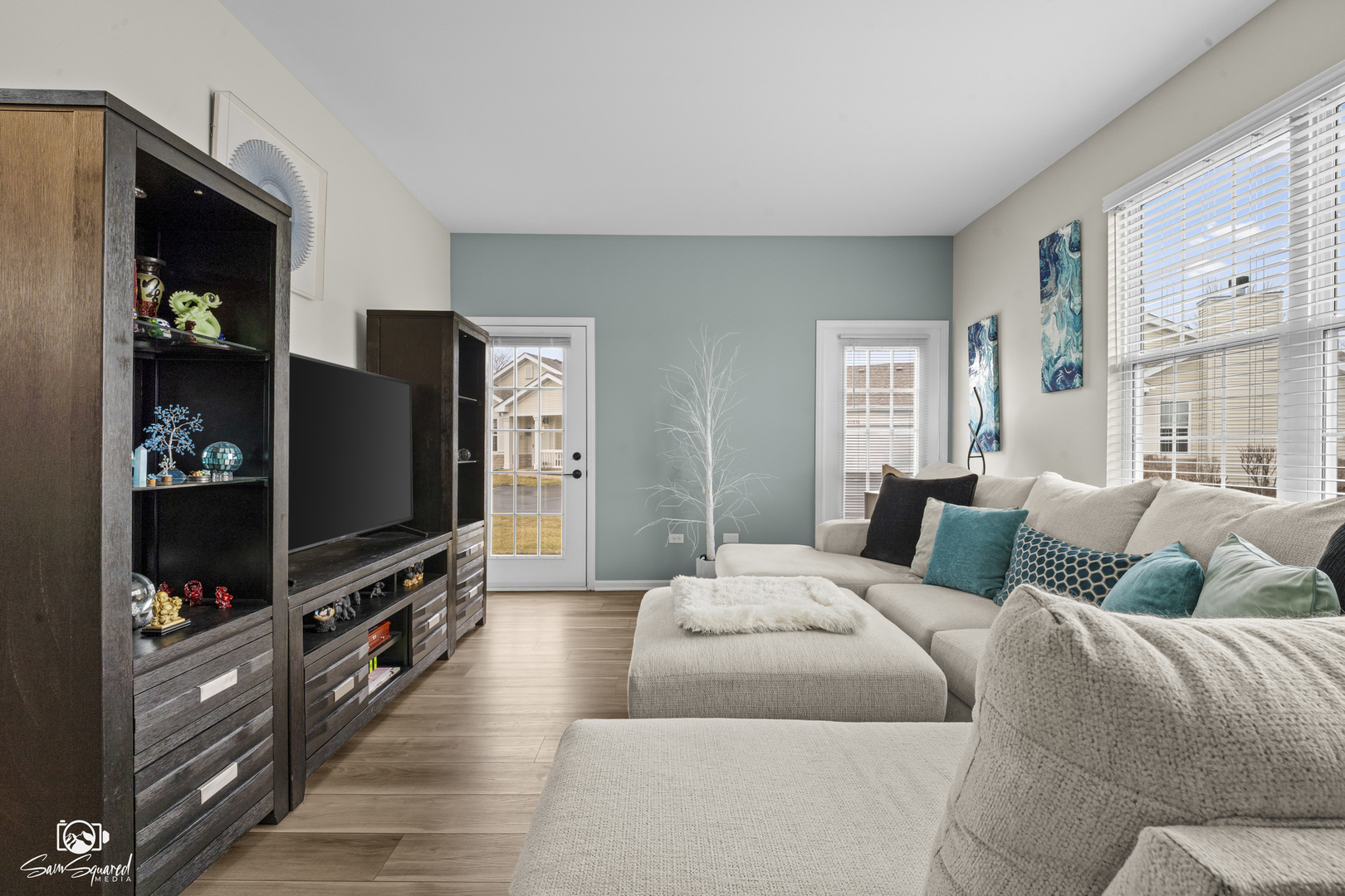 15958 Buckner Pond Way, Crest Hill, IL 60403