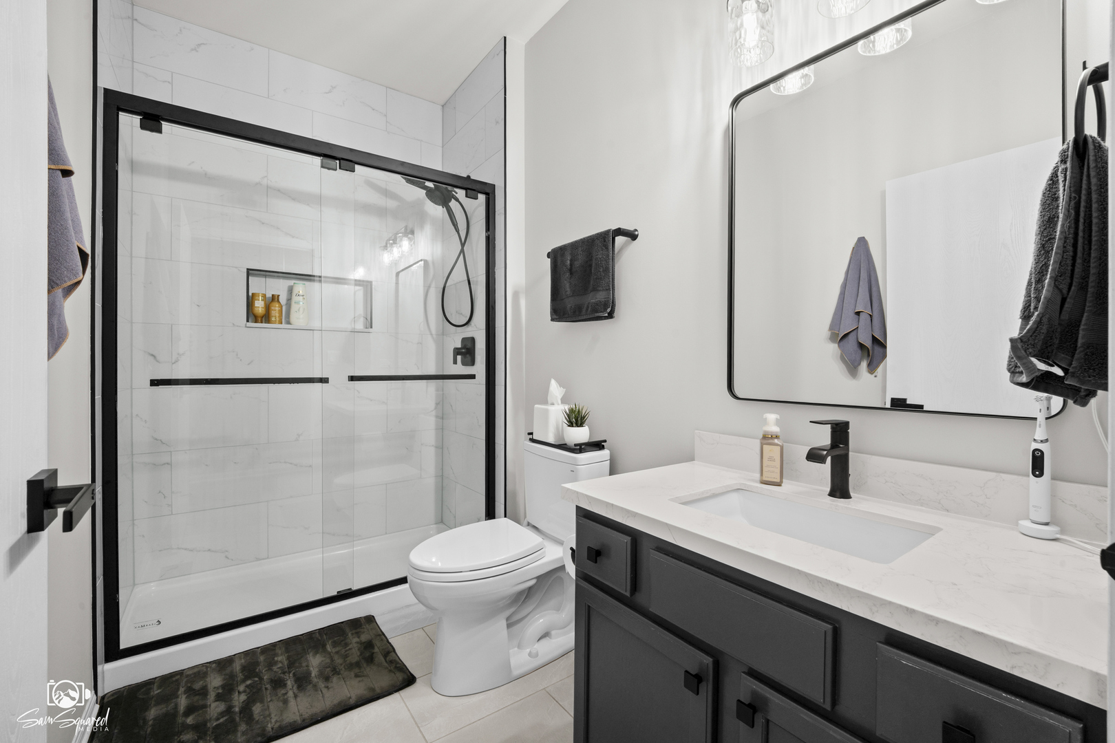 15958 Buckner Pond Way, Crest Hill, IL 60403