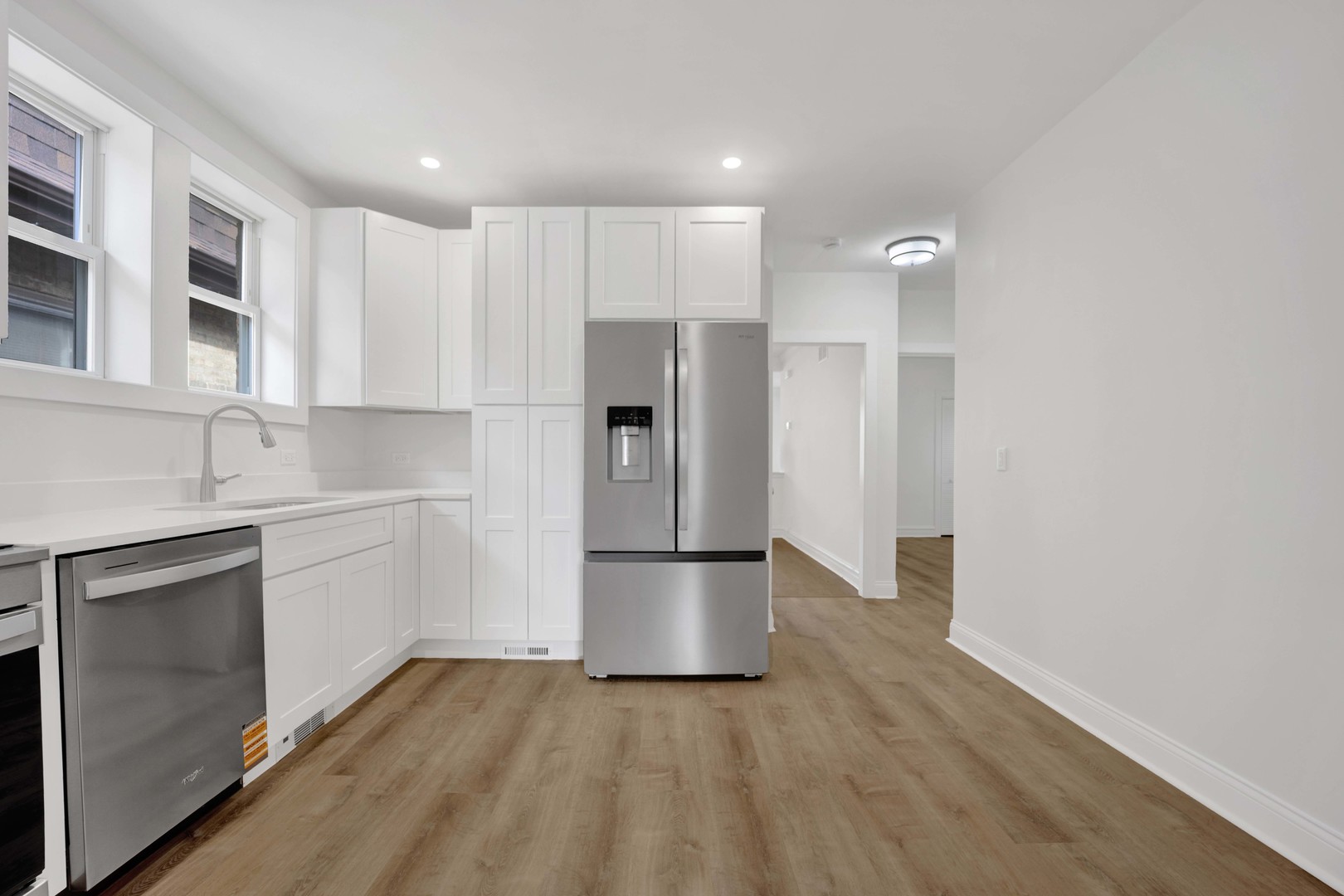 2808 N 76th Court, Elmwood Park, IL 60707