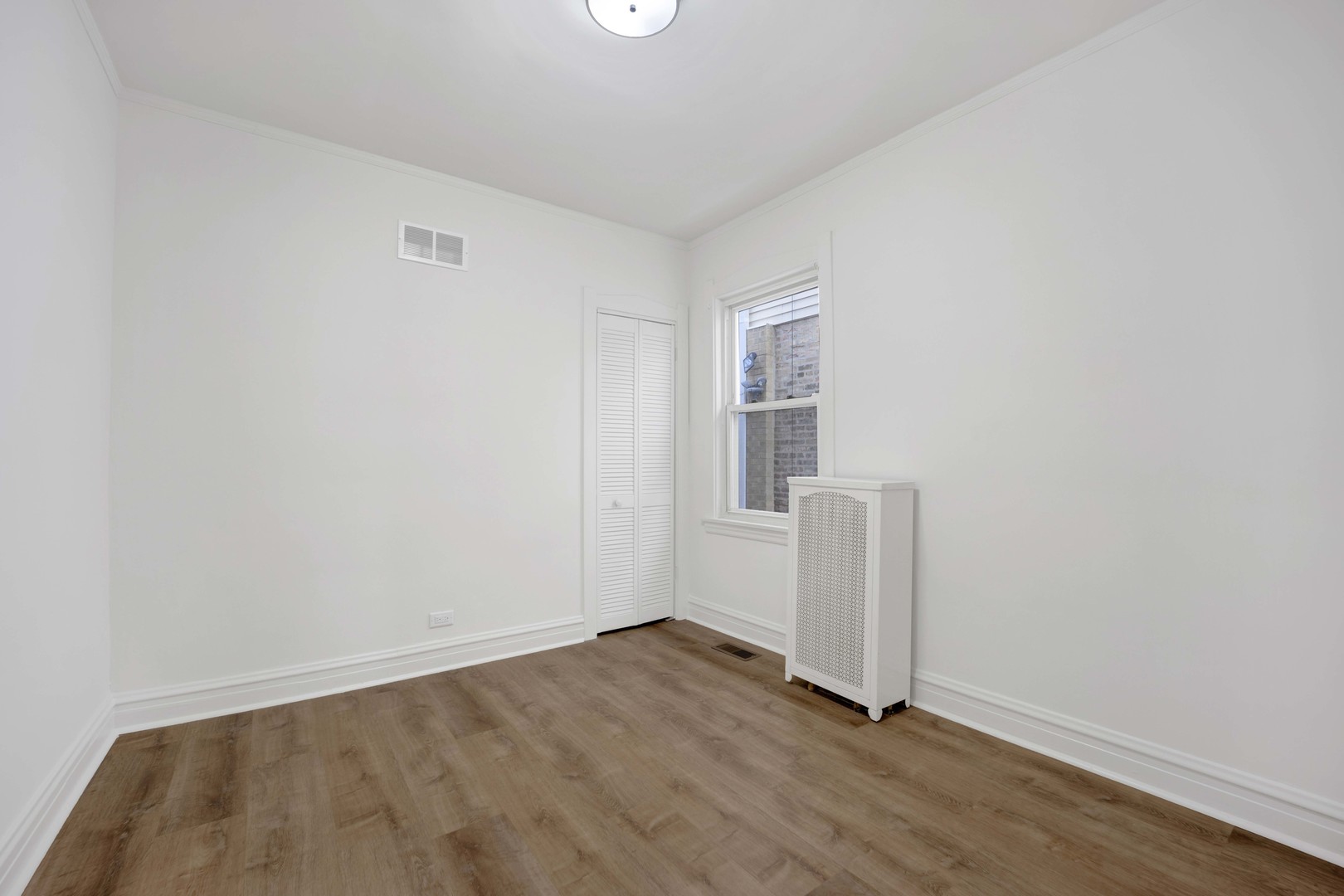 2808 N 76th Court, Elmwood Park, IL 60707