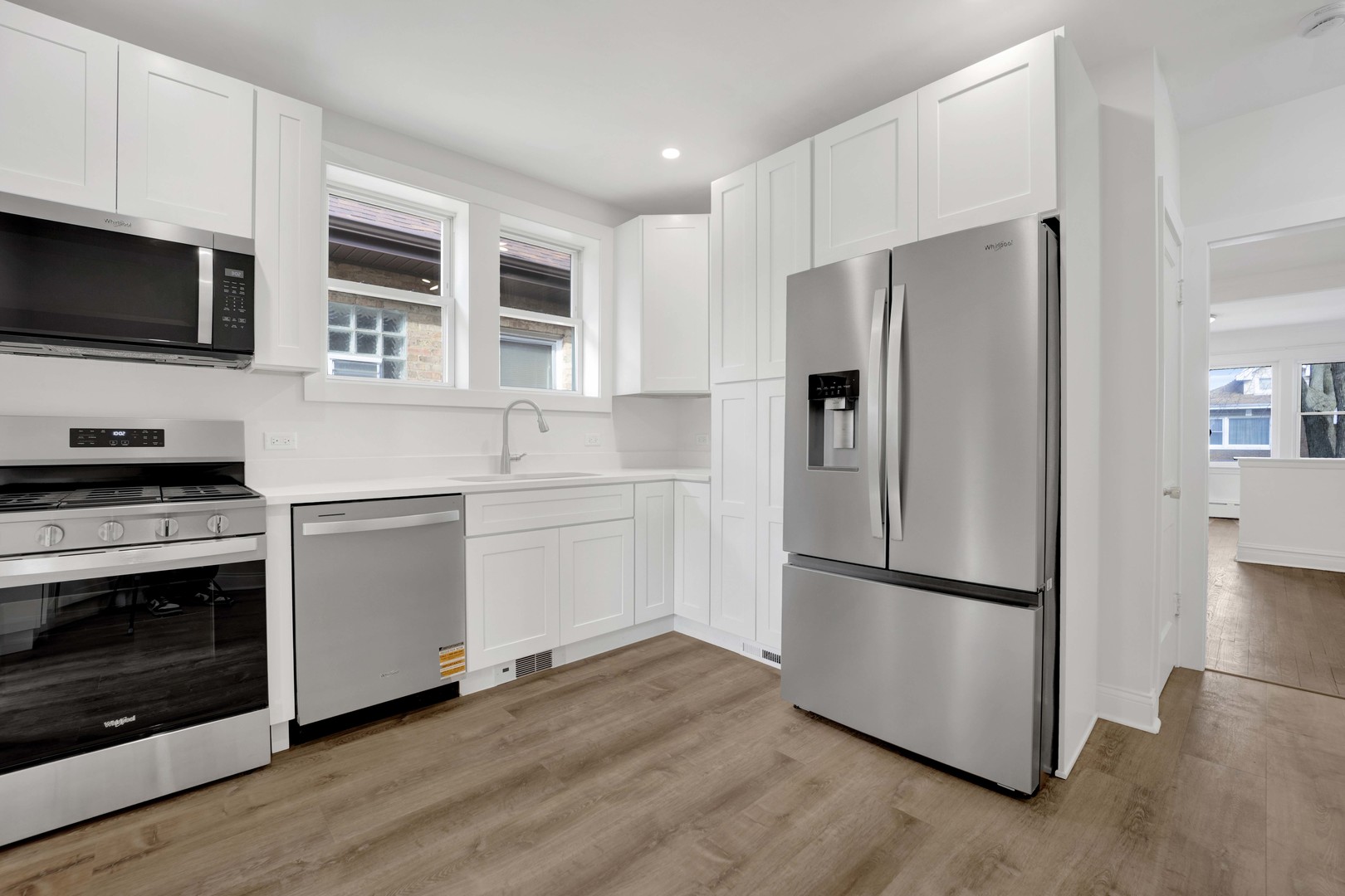 2808 N 76th Court, Elmwood Park, IL 60707