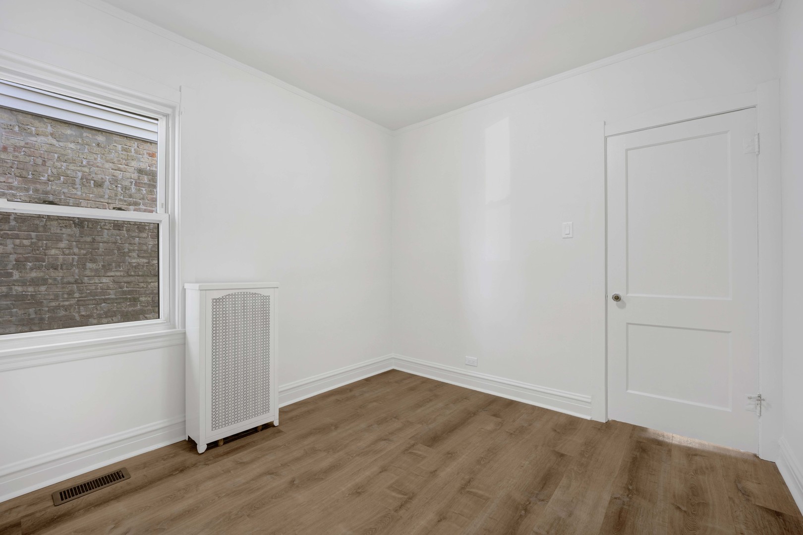 2808 N 76th Court, Elmwood Park, IL 60707