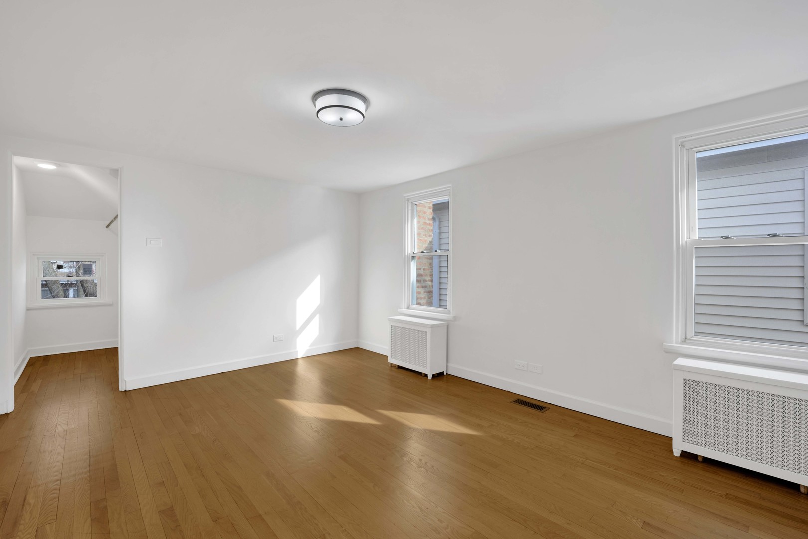 2808 N 76th Court, Elmwood Park, IL 60707