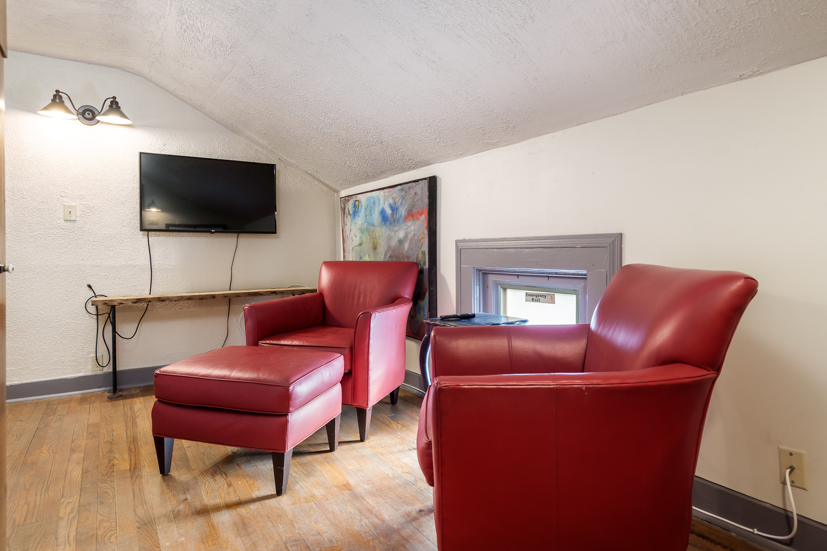 326 S 2nd Street, Rockford, IL 61104