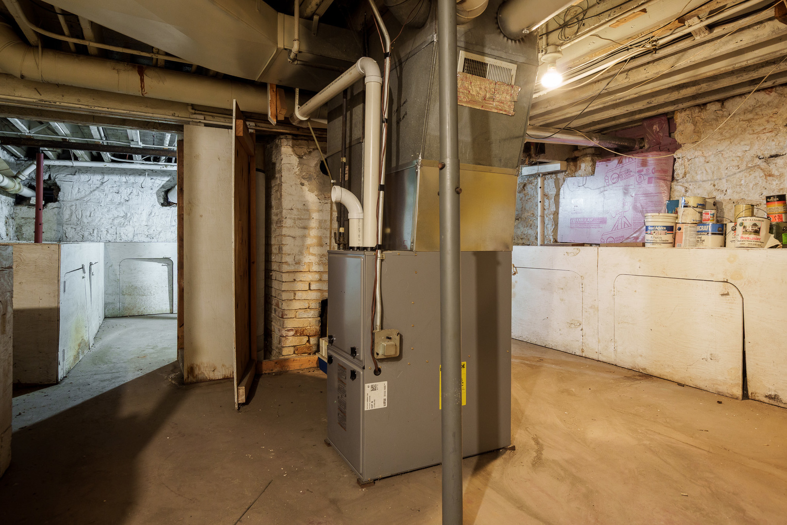 326 S 2nd Street, Rockford, IL 61104