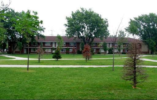 1115 E Algonquin Road #20, Arlington Heights, IL 60005