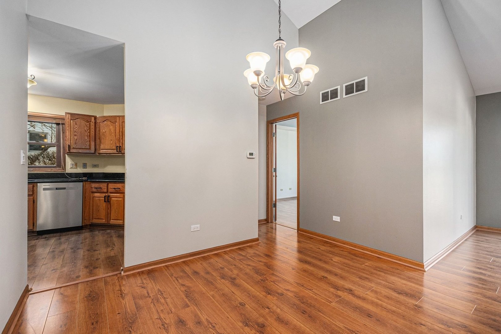 3414 Lake Shore Drive, Joliet, IL 60431