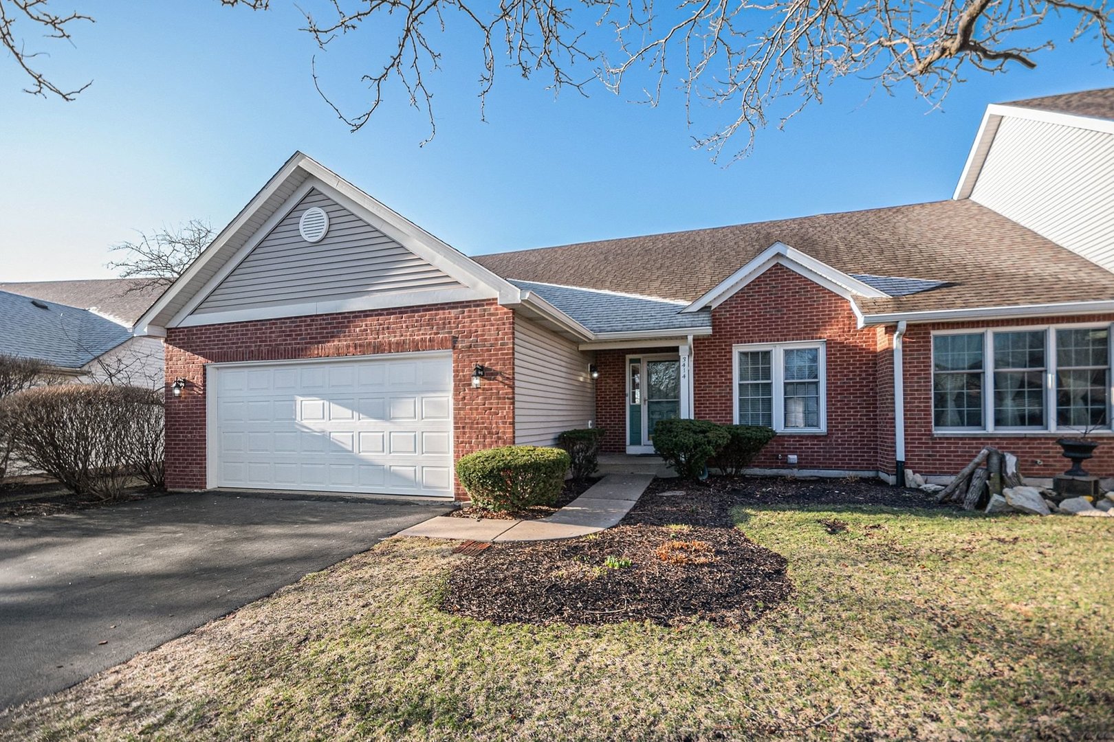 3414 Lake Shore Drive, Joliet, IL 60431