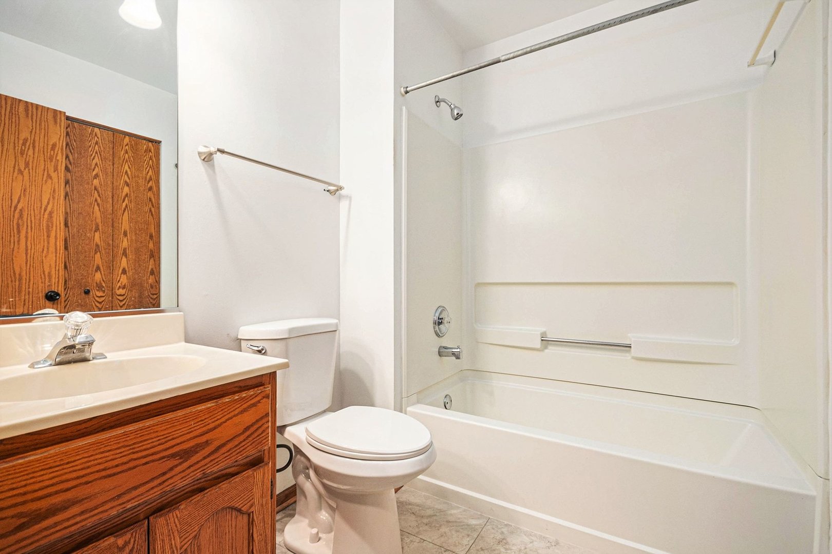 3414 Lake Shore Drive, Joliet, IL 60431