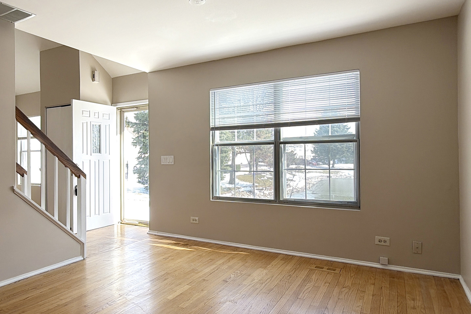 424 Le Parc Circle, Buffalo Grove, IL 60089