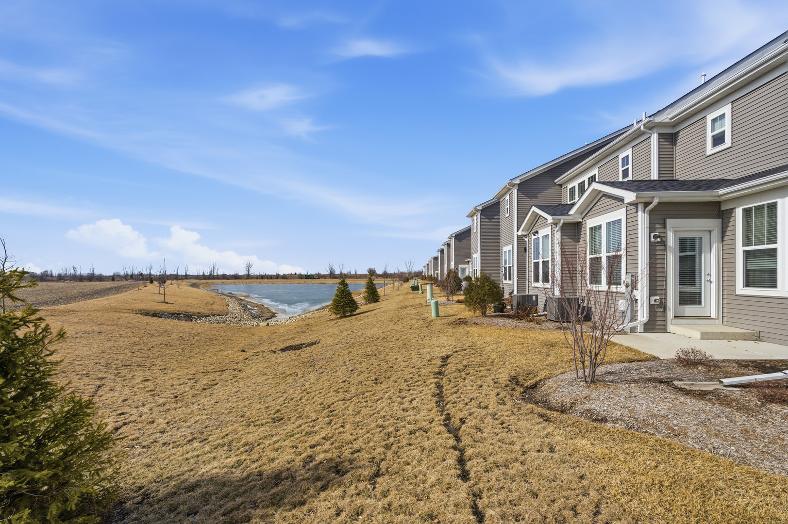 2235 Ryegrass Lane #68002, Bolingbrook, IL 60490