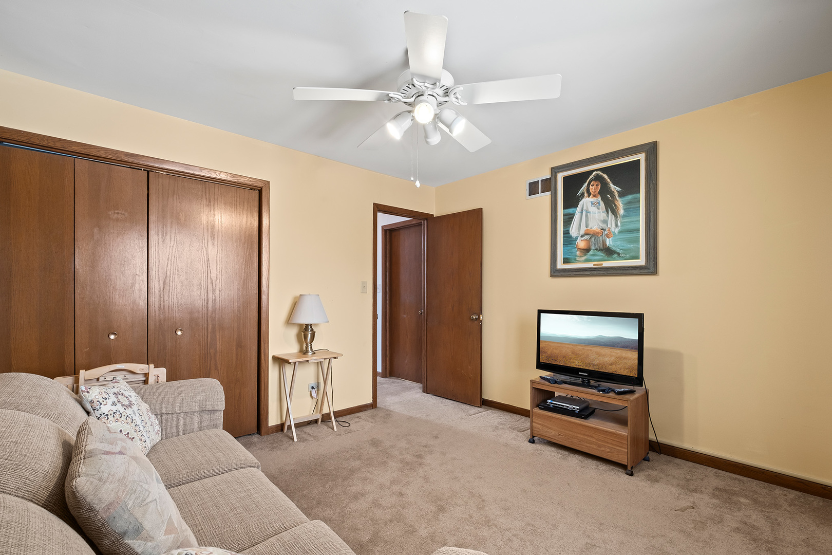 11031 S 84th Avenue, Palos Hills, IL 60465