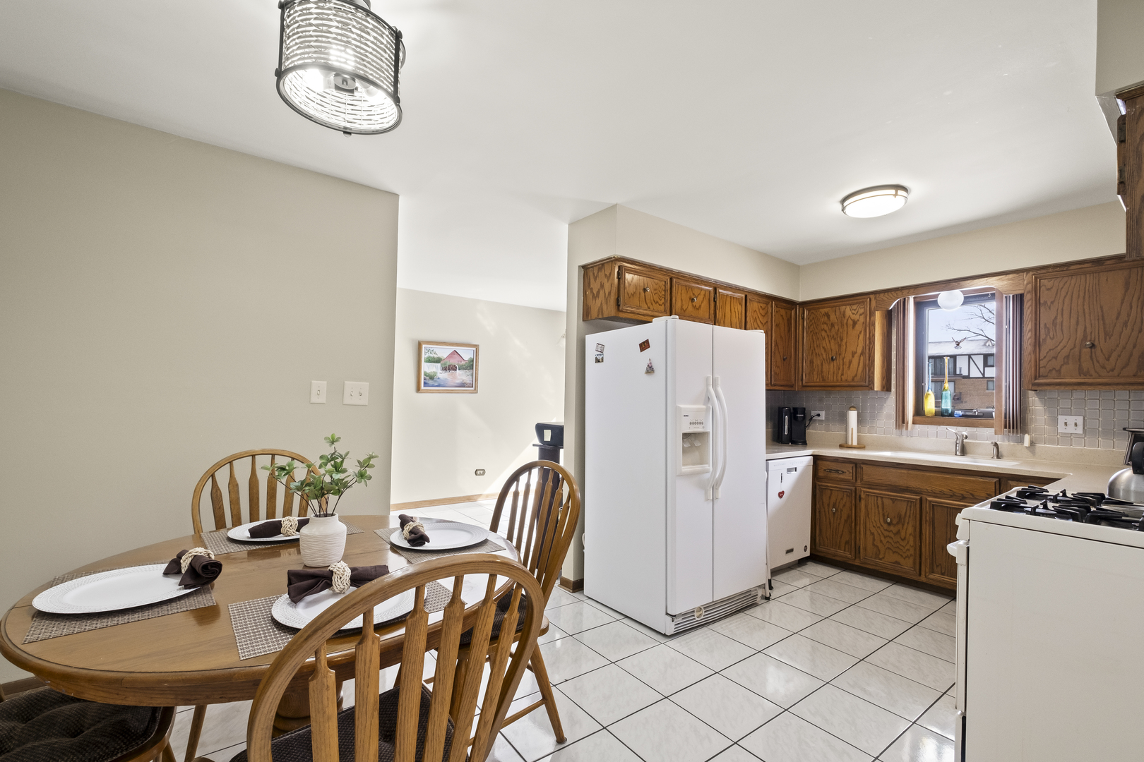 11031 S 84th Avenue, Palos Hills, IL 60465