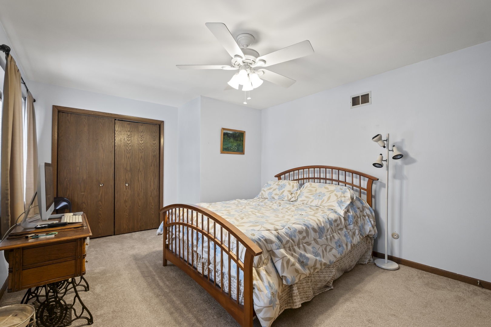 11031 S 84th Avenue, Palos Hills, IL 60465