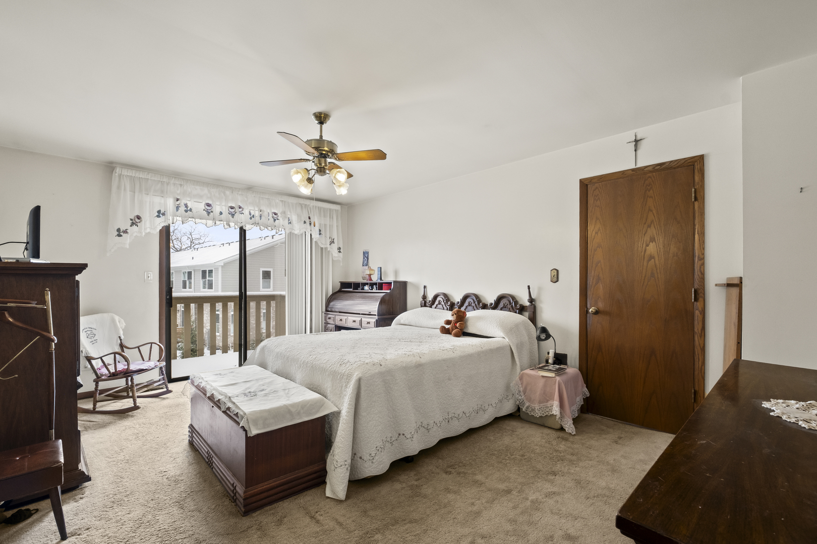 11031 S 84th Avenue, Palos Hills, IL 60465