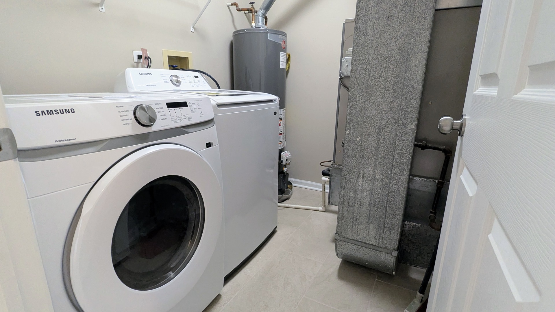 265 Sierra Pass #3, Schaumburg, IL 60194