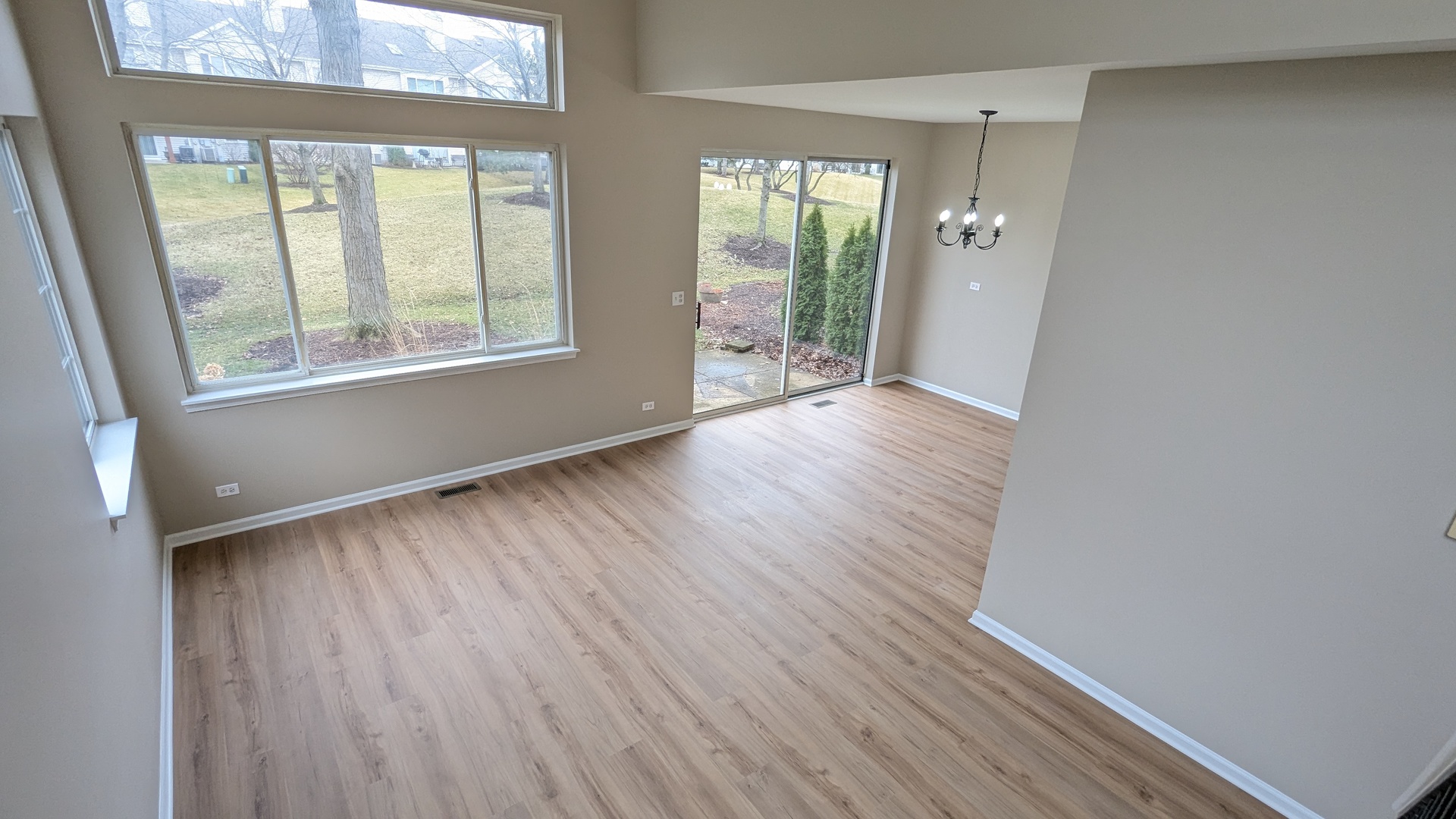 265 Sierra Pass #3, Schaumburg, IL 60194