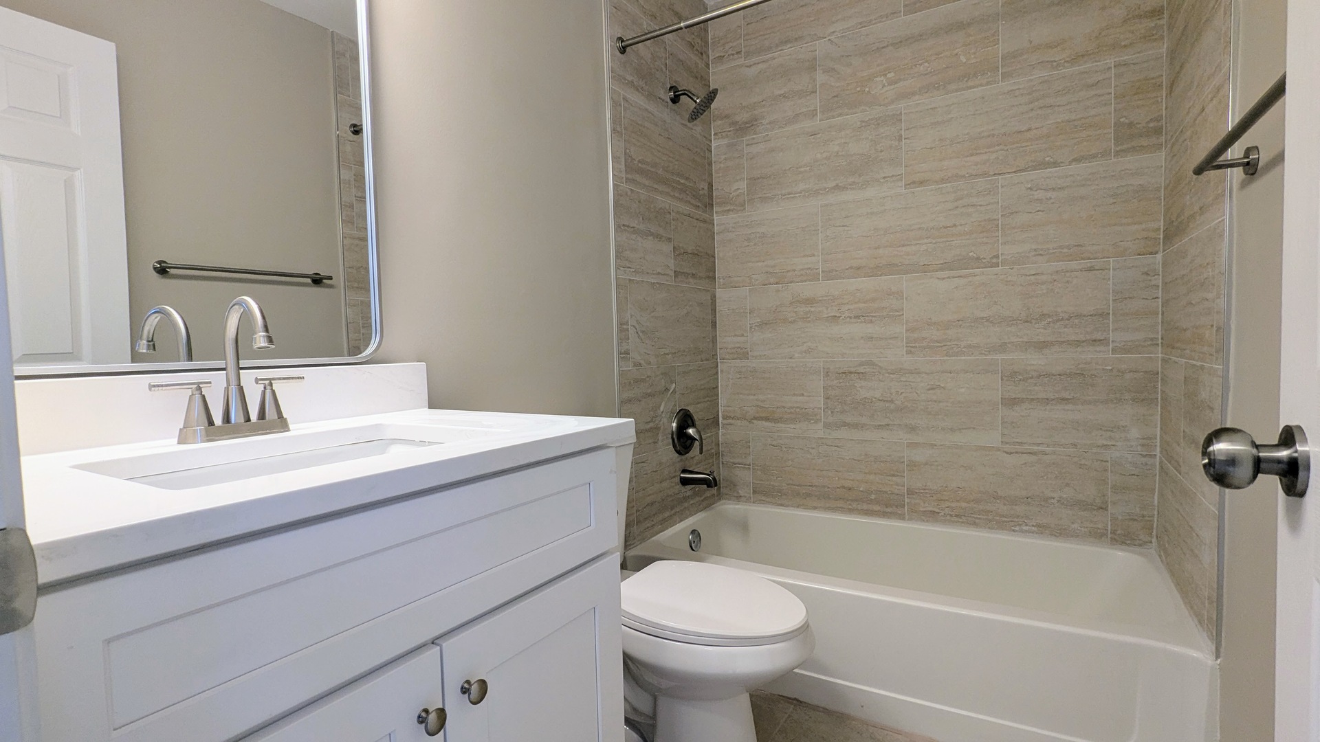 265 Sierra Pass #3, Schaumburg, IL 60194