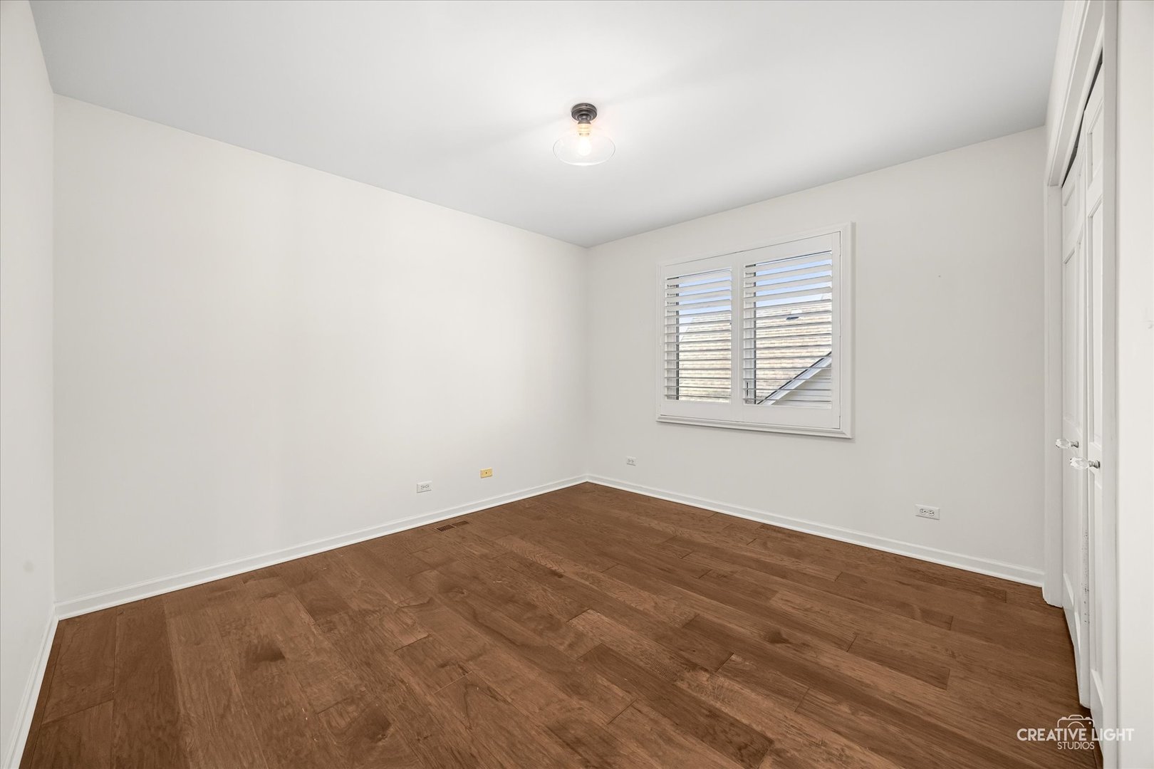 2552 DEWES Lane, Naperville, IL 60564