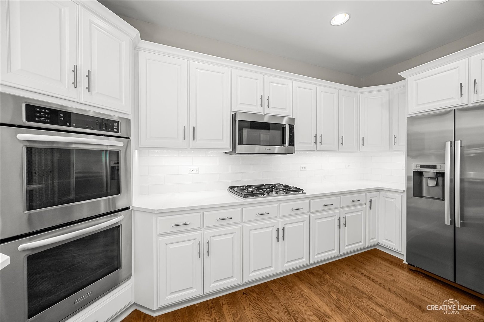 2552 DEWES Lane, Naperville, IL 60564