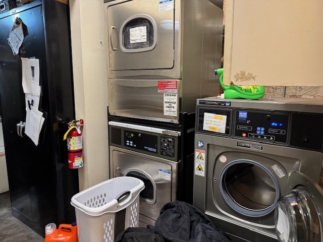 537 N Milwaukee Avenue, Libertyville, IL 60048