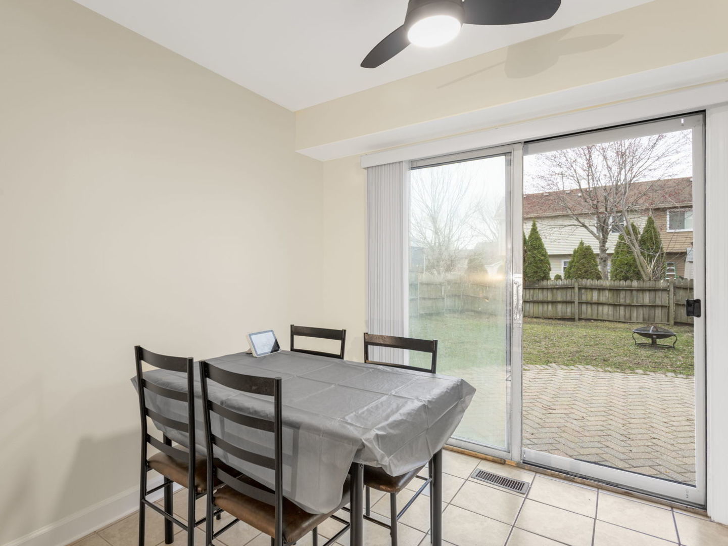 1807 Whitney Drive, Hanover Park, IL 60133