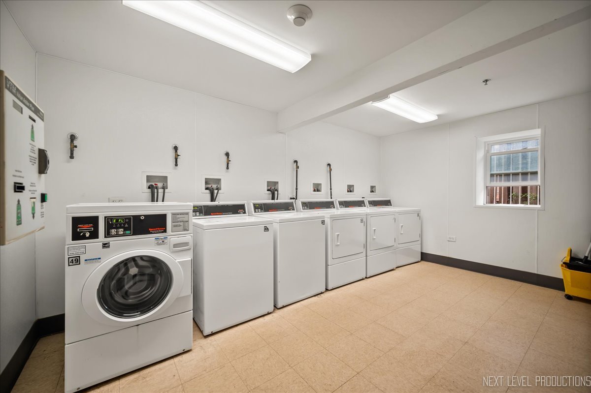 112-114 N Center Street, Joliet, IL 60435