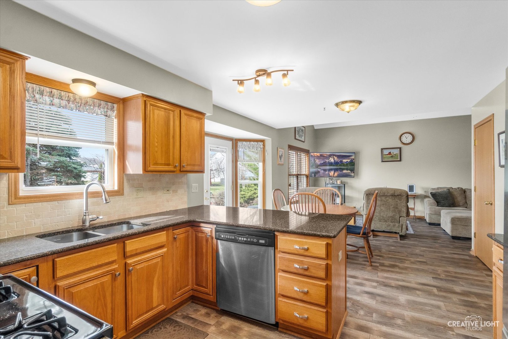 5304 Floralwood Court, Plainfield, IL 60586