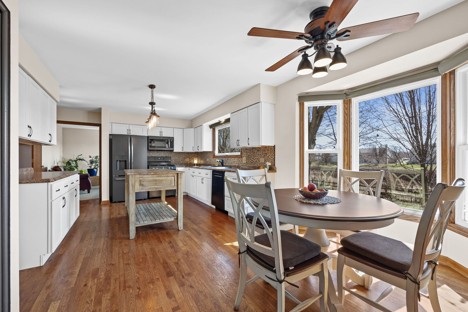 776 Provincetown Drive, Carol Stream, IL 60188