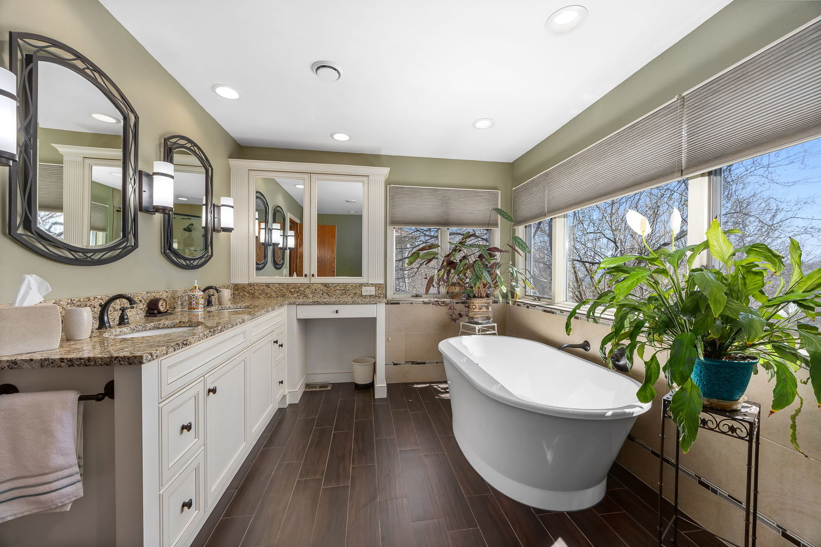 776 Provincetown Drive, Carol Stream, IL 60188