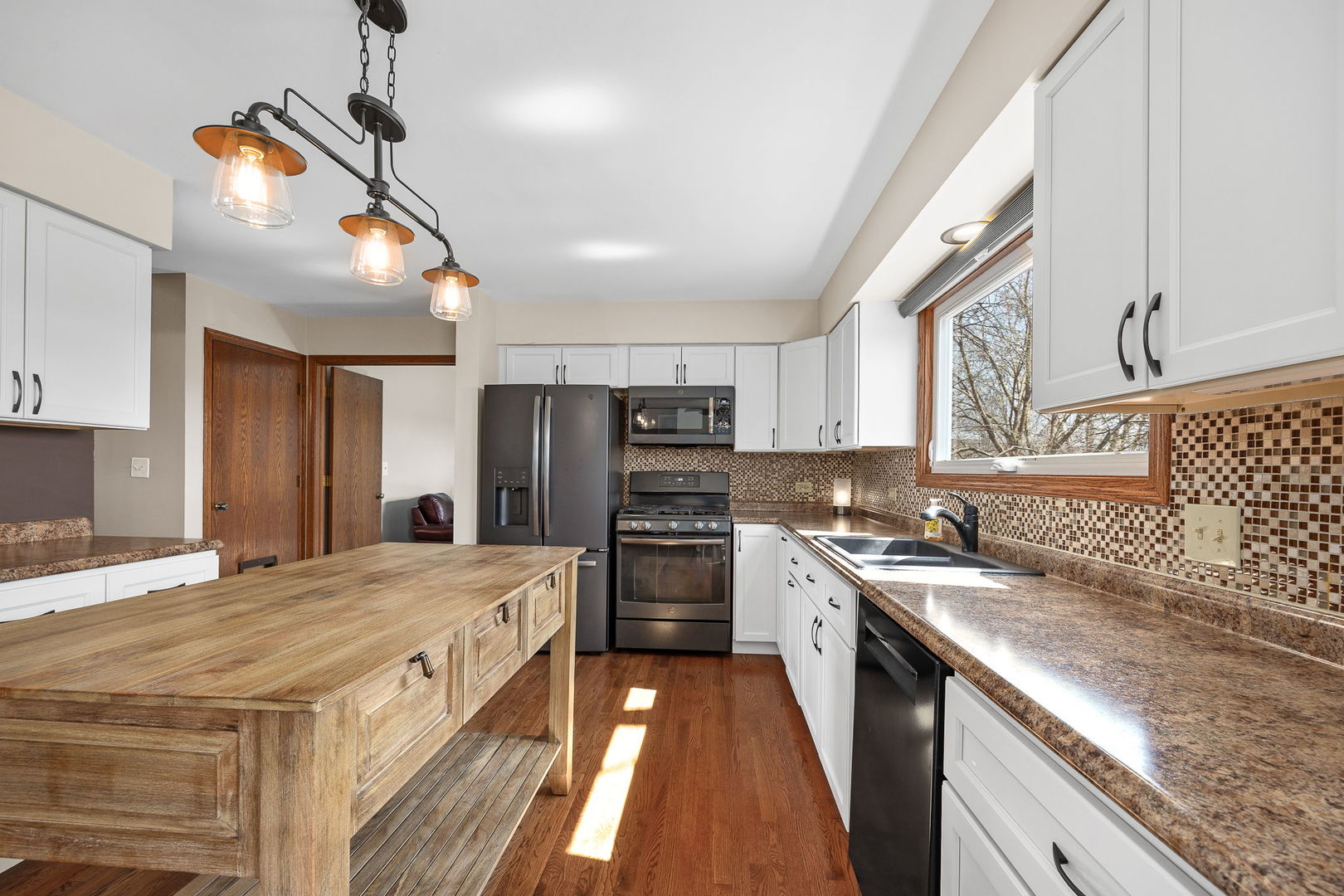 776 Provincetown Drive, Carol Stream, IL 60188