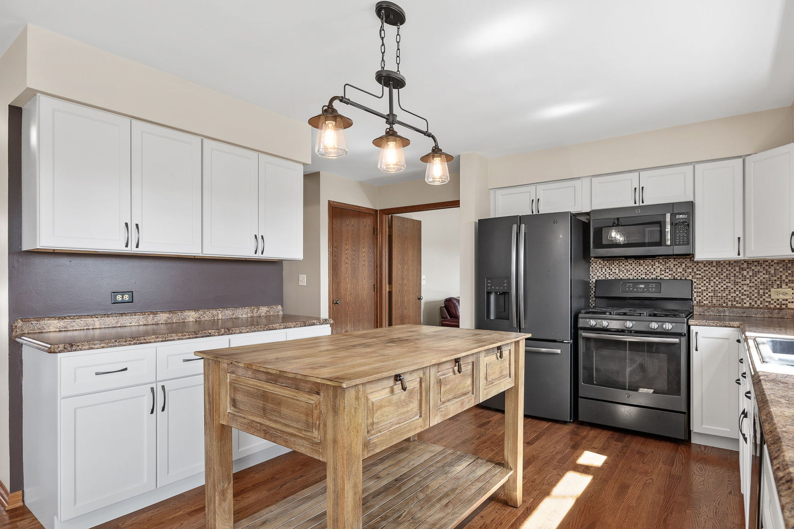 776 Provincetown Drive, Carol Stream, IL 60188