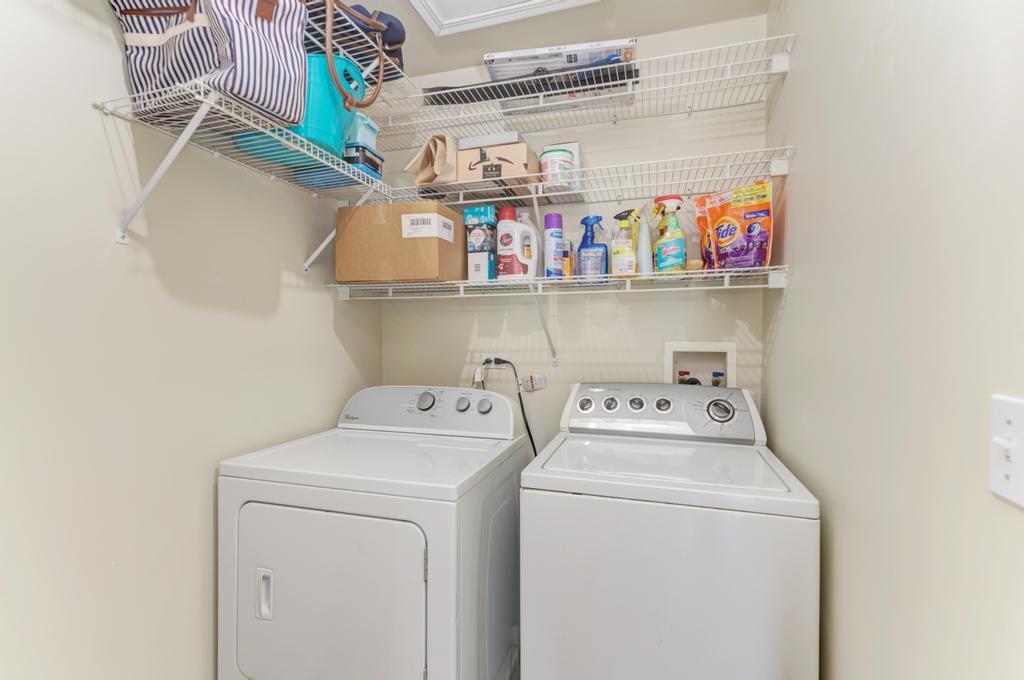 3873 Blackstone Drive, Aurora, IL 60504