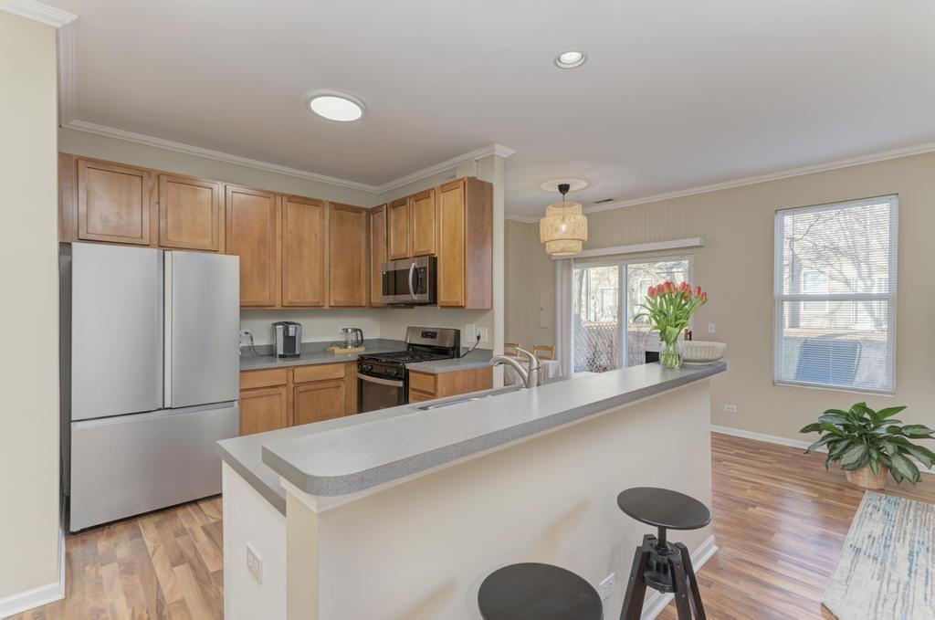 3873 Blackstone Drive, Aurora, IL 60504