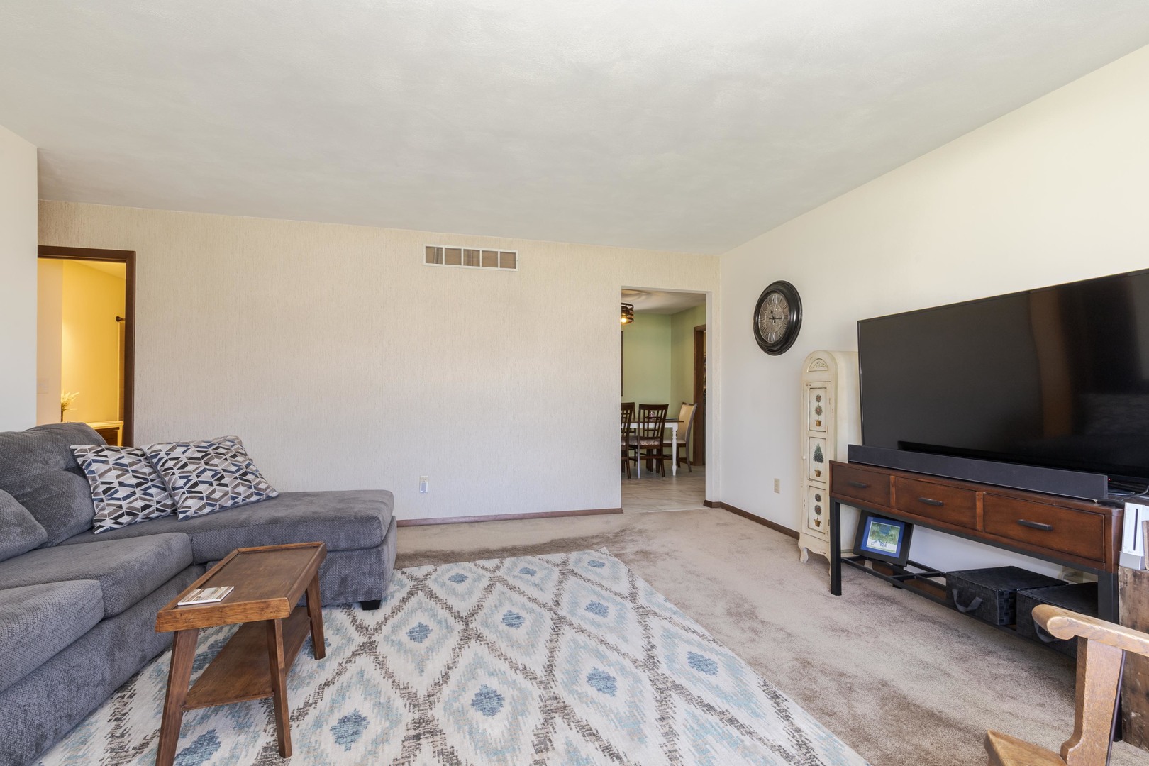 200 Felmley Drive, Normal, IL 61761