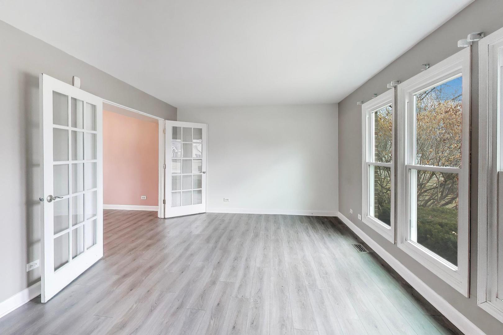 344 Timber Oaks Drive, North Aurora, IL 60542