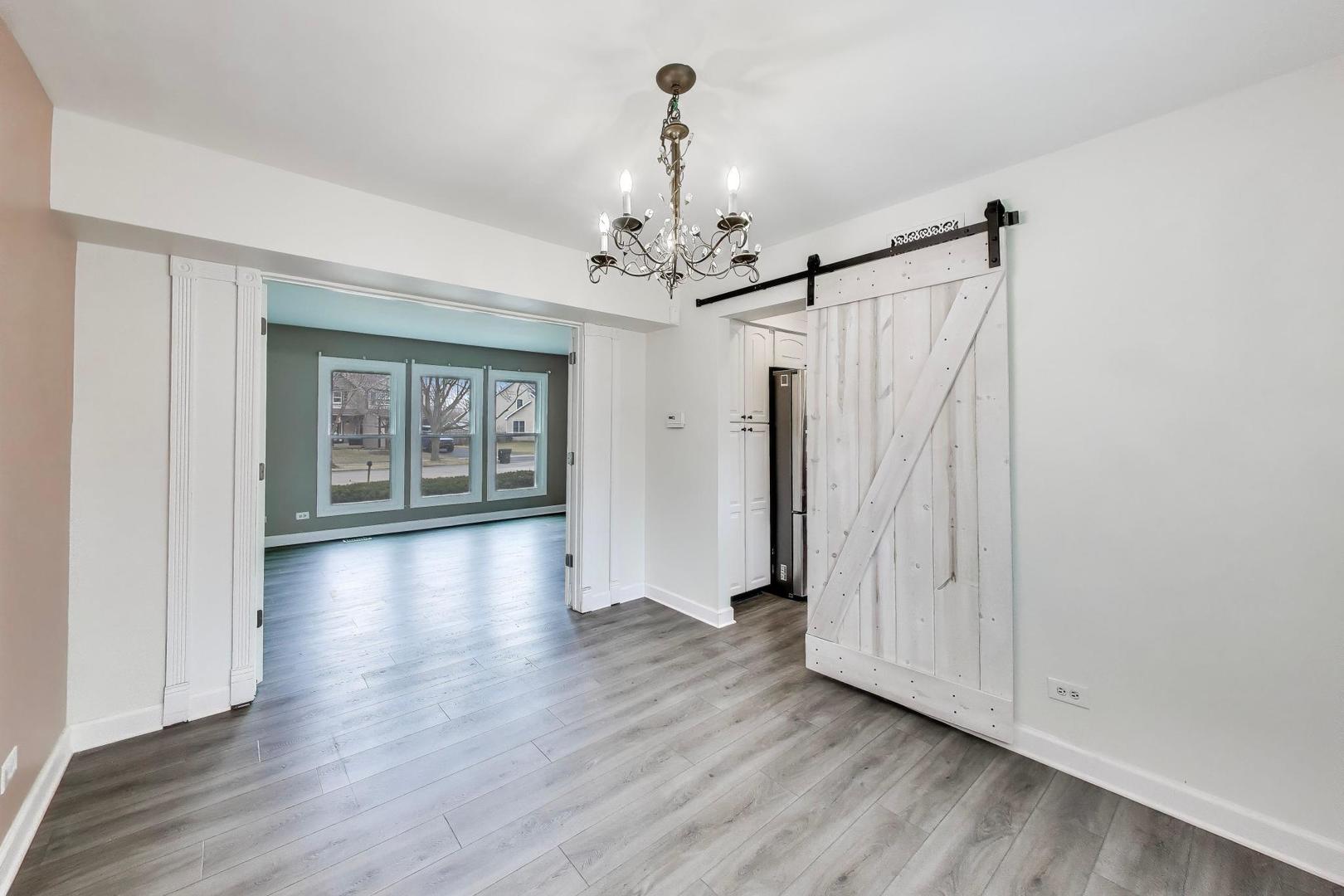 344 Timber Oaks Drive, North Aurora, IL 60542