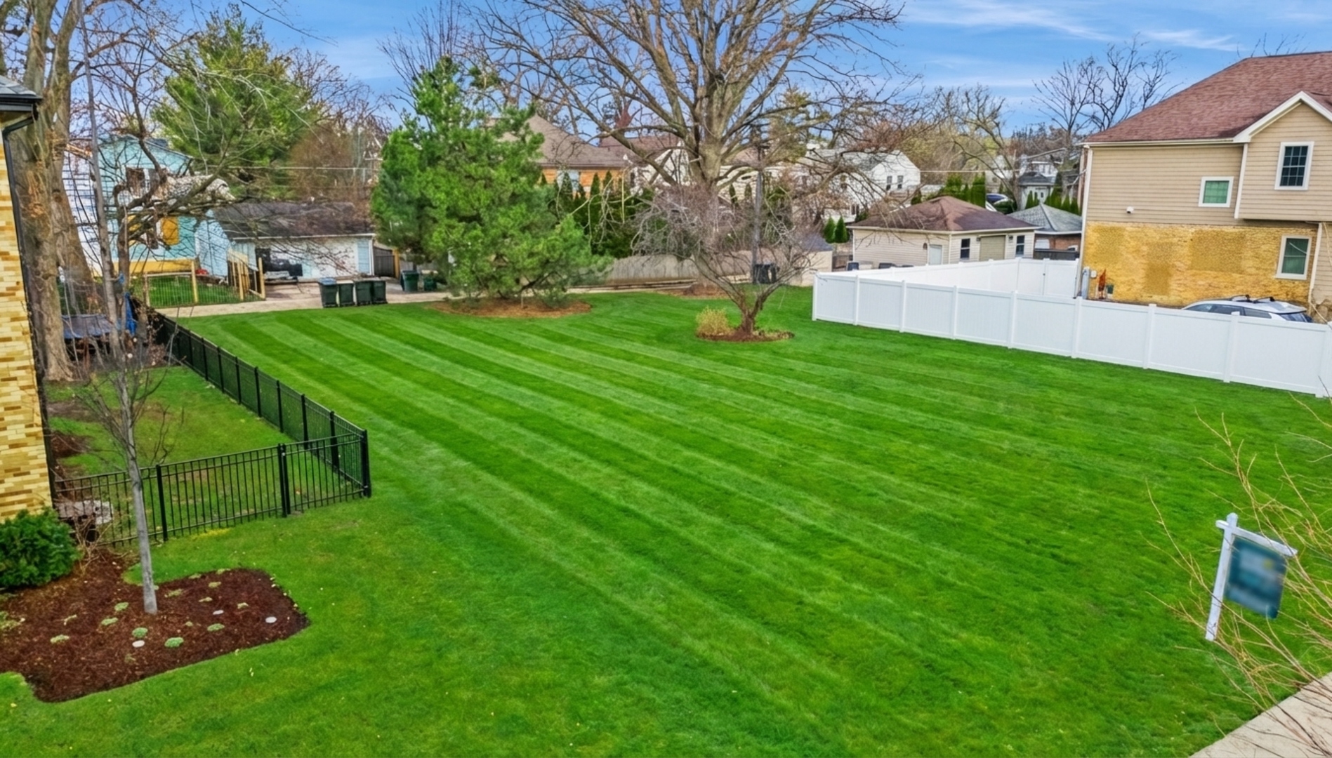 916 Cleveland Avenue, Park Ridge, IL 60068