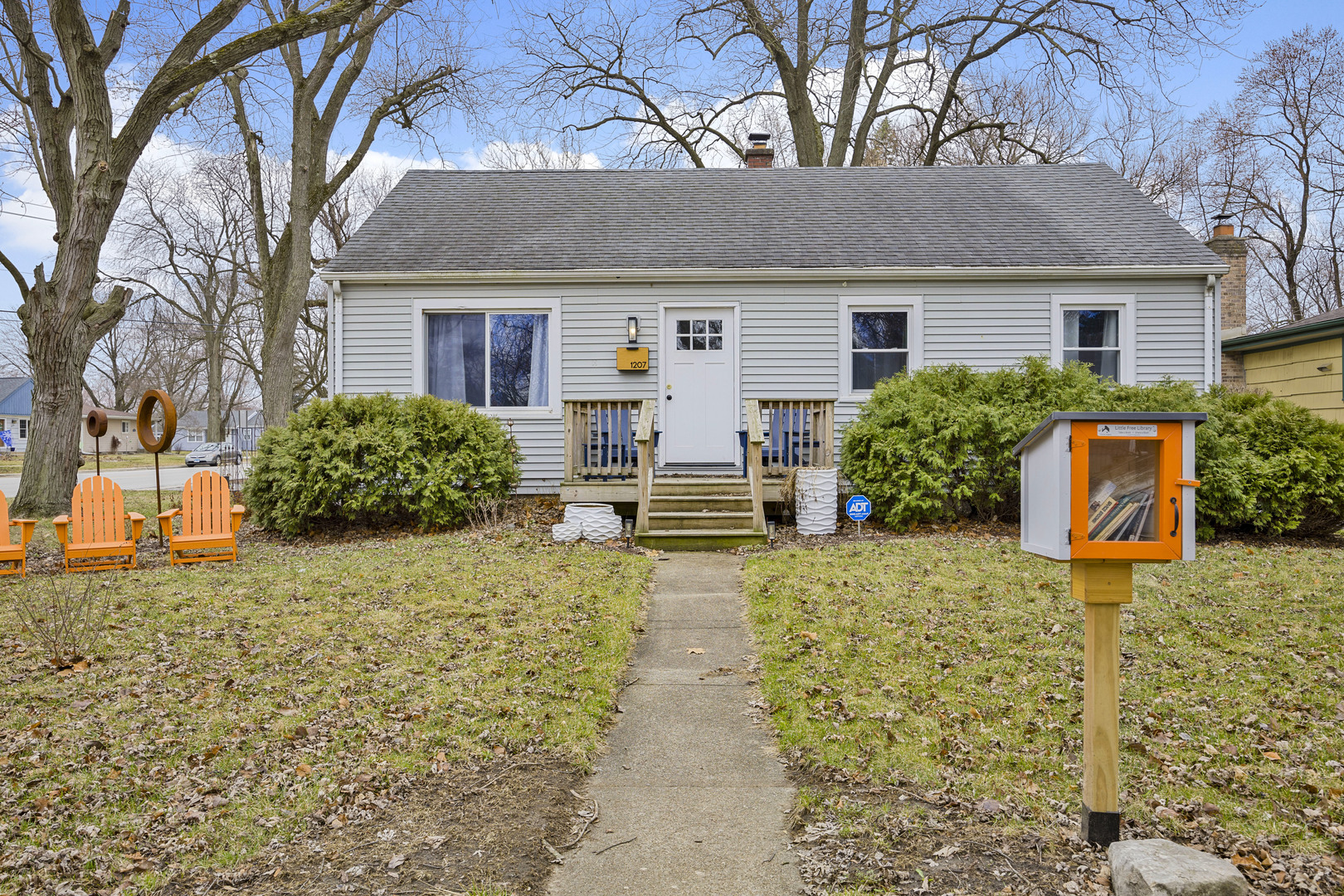 1207 Olive Road, Homewood, IL 60430