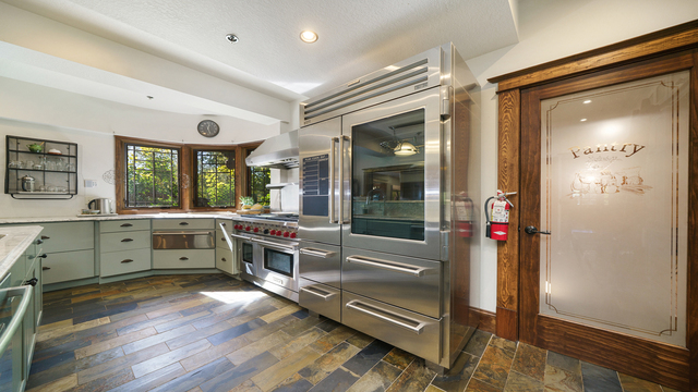 409 N State Street, Franklin Grove, IL 61031