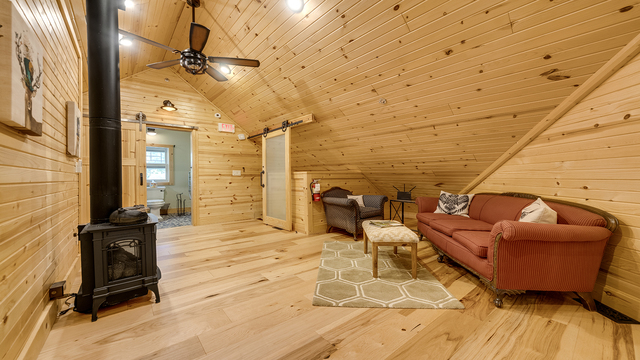 409 N State Street, Franklin Grove, IL 61031