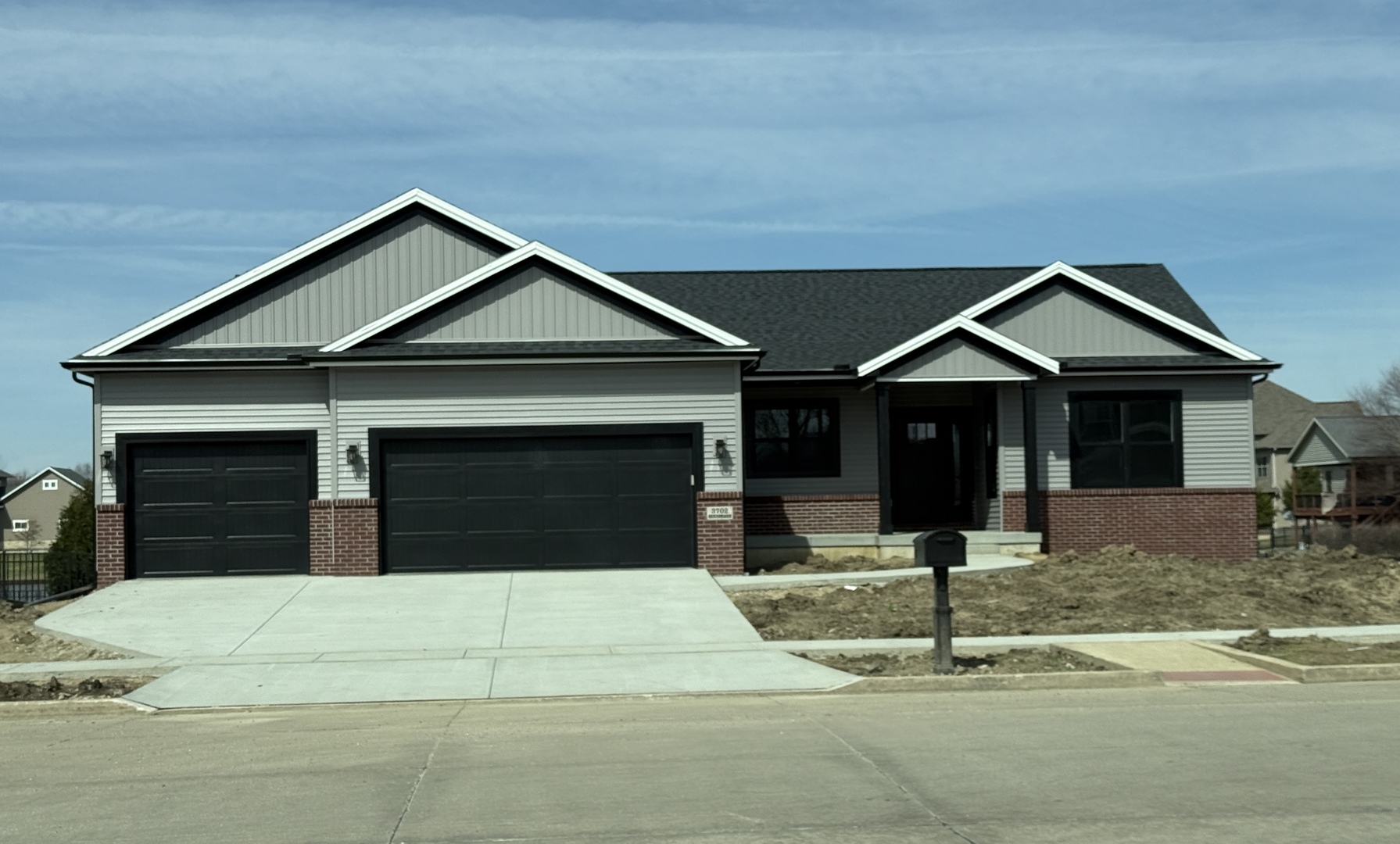 3702 Pamela Drive, Bloomington, IL 61704