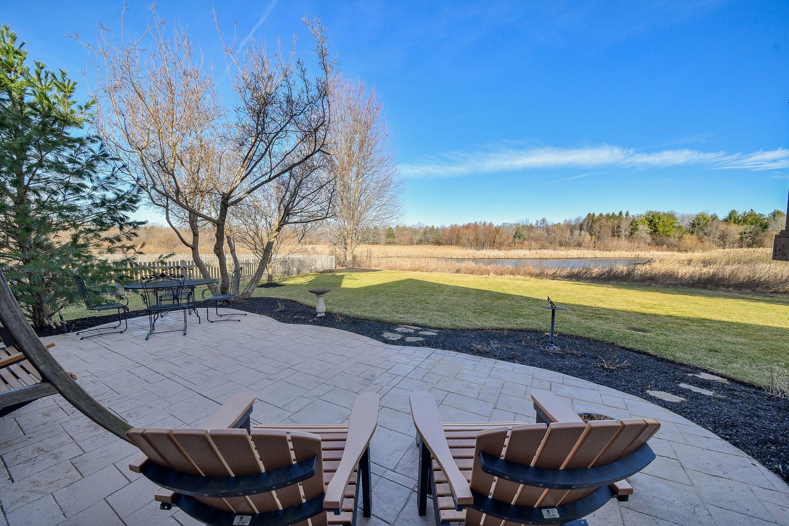 39W578 Newton Square, Geneva, IL 60134