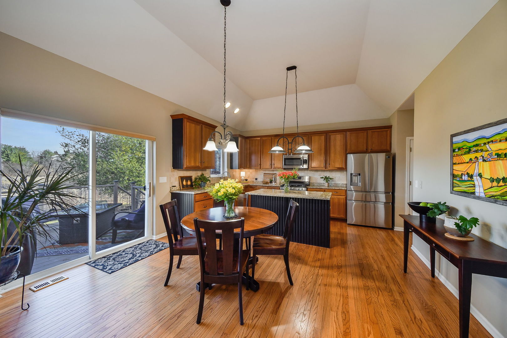 39W578 Newton Square, Geneva, IL 60134