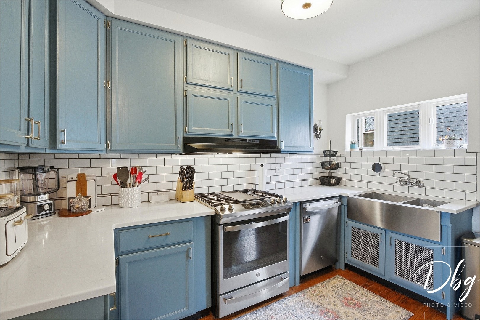 338 S Lake Street, Grayslake, IL 60030